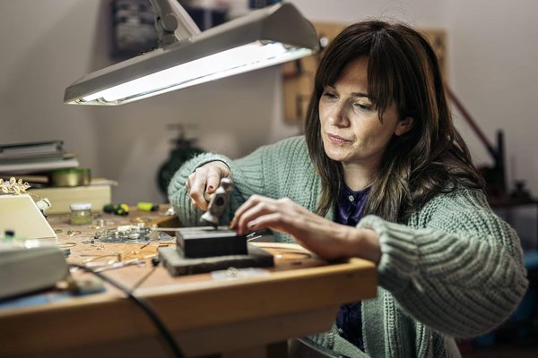 Comment organiser un atelier de DIY (Do It Yourself) pour fabriquer des objets du quotidien ?